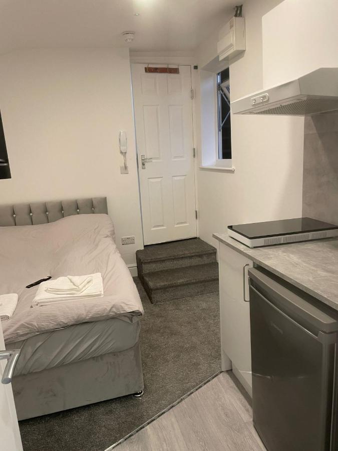 Apartment Luton Short Term Lets - Cardiff Road *